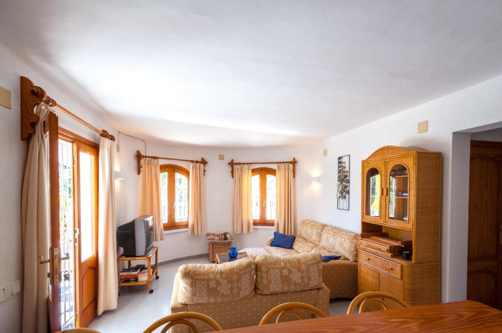 5 bed villas in Benissa