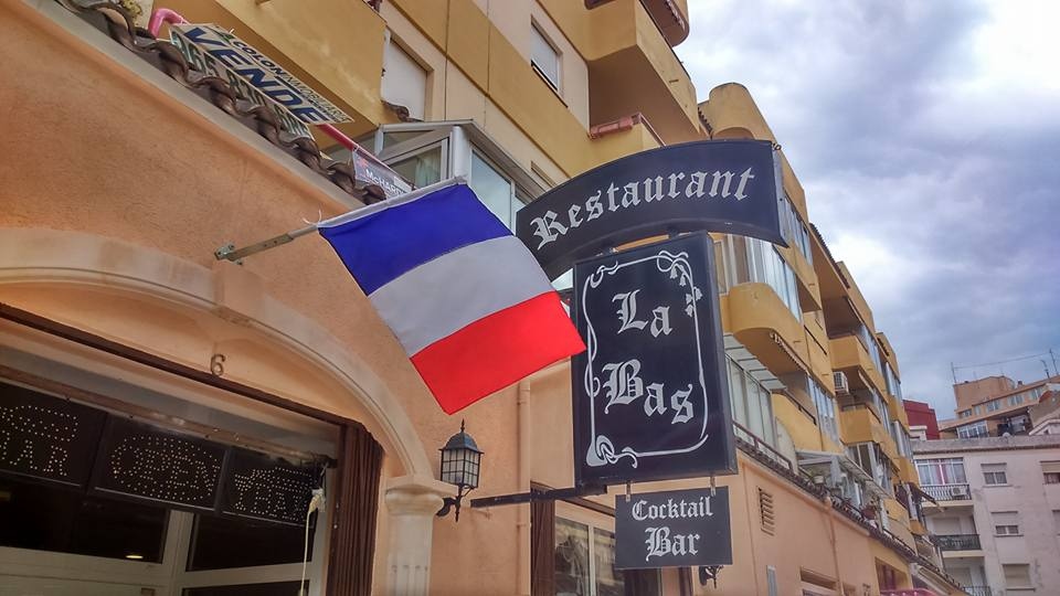 Restaurant La Bas - French Restaurant