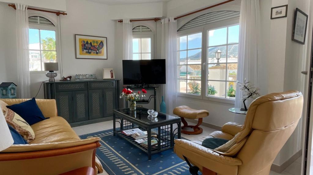 2 bed apartment in Moraira