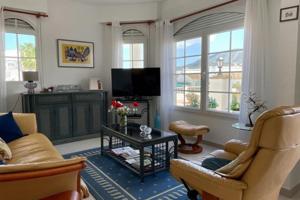 2 bed apartment in Moraira