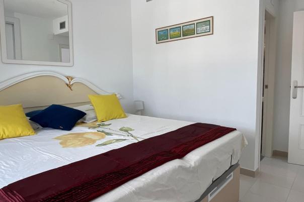 2 bed apartment in Moraira