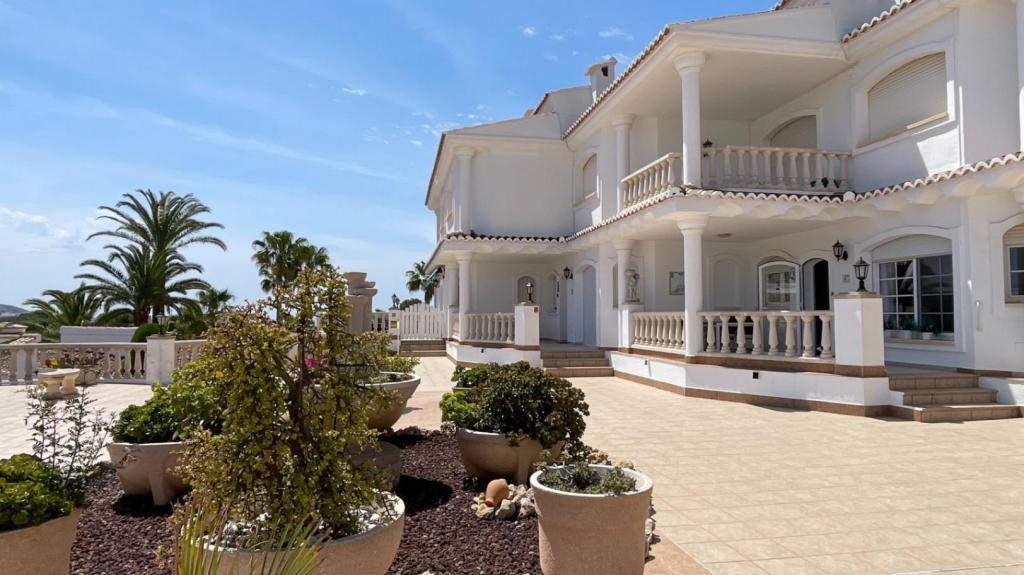 2 bed apartment in Moraira