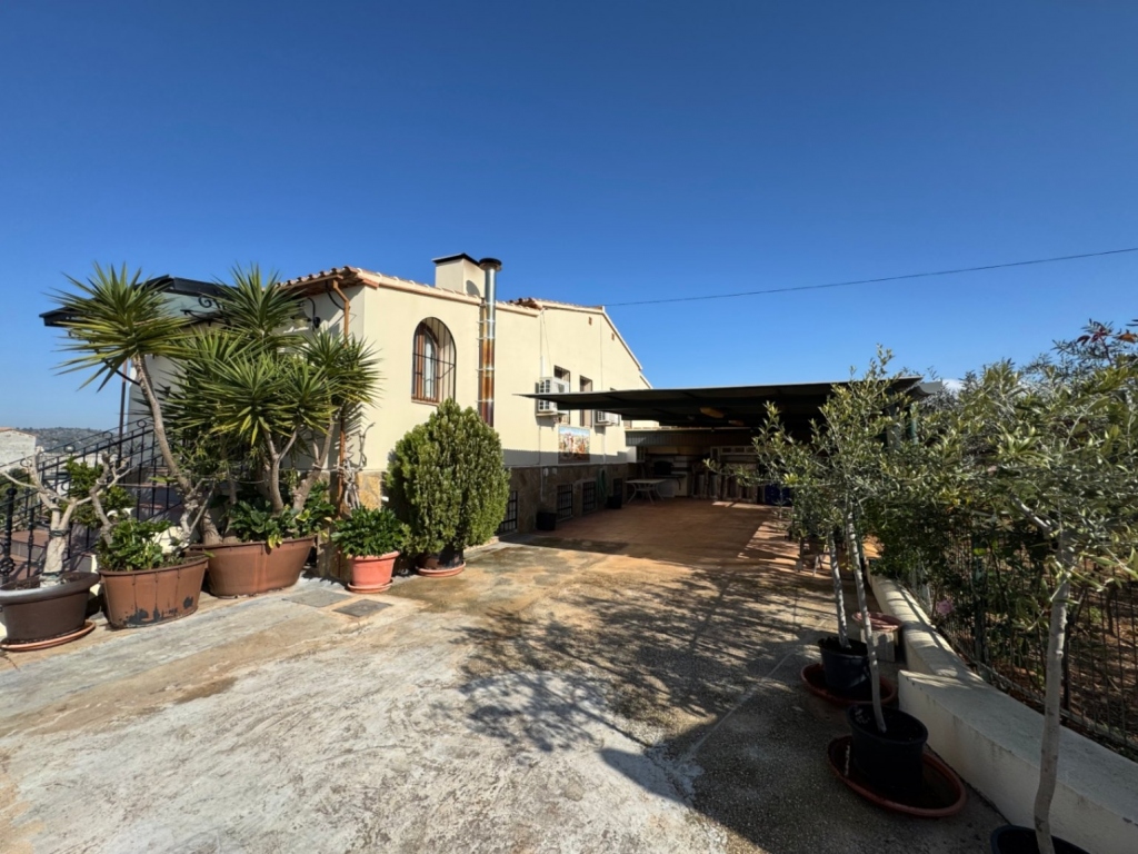 4 bed finca in Benissa