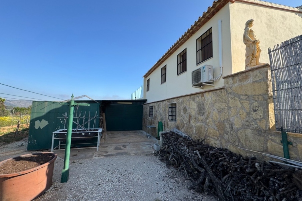 4 bed finca in Benissa