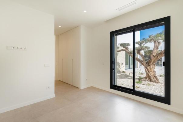 4 bed villas in Moraira