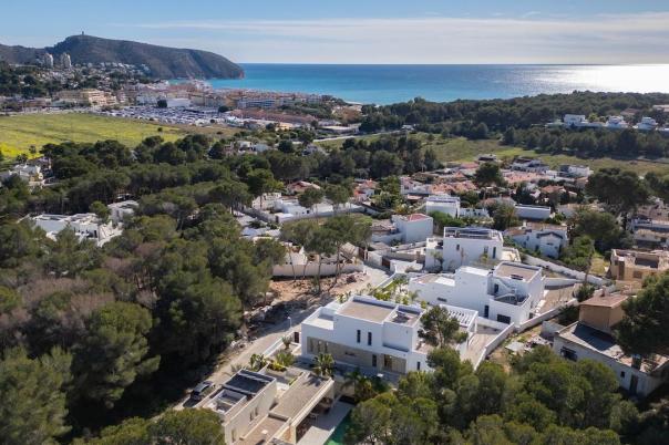 4 bed villas in Moraira