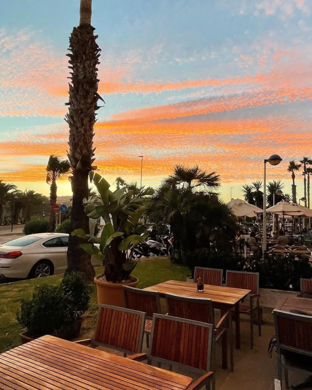 Sea-View Restaurants in Moraira: Where to Eat by the Water