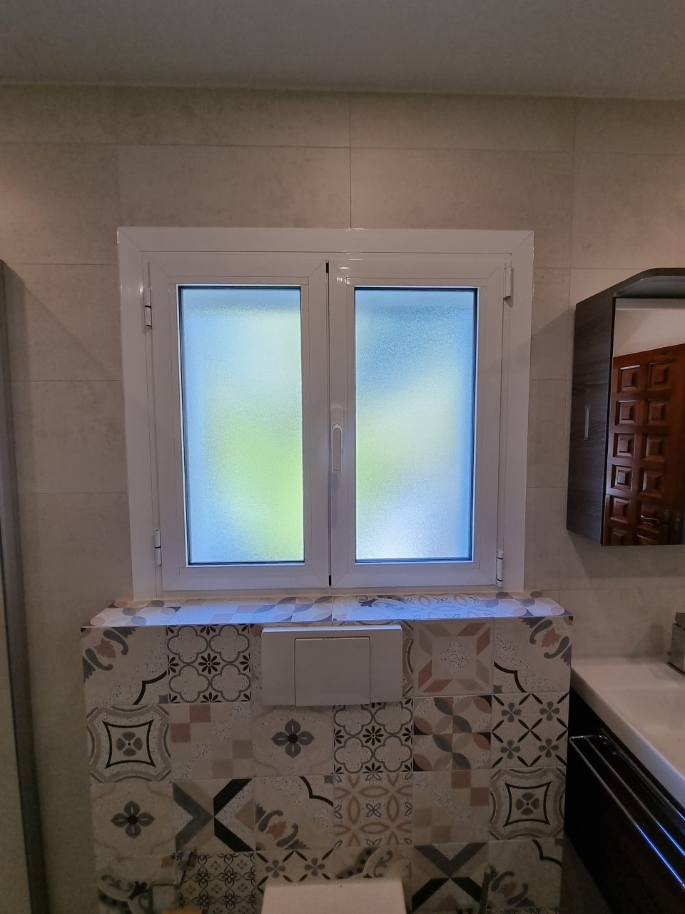 Lux-Al Benitachell - Aluminium & UPVC Replacement Windows & Doors