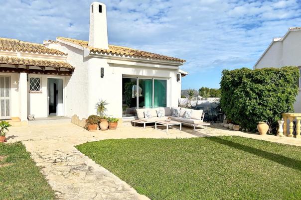 3 bed villa in Moraira