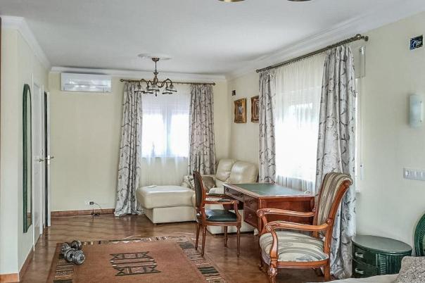 5 bed villa in Jávea