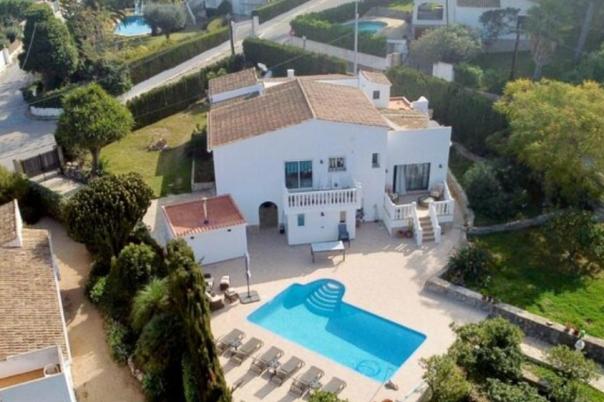 5 bed villa in Jávea