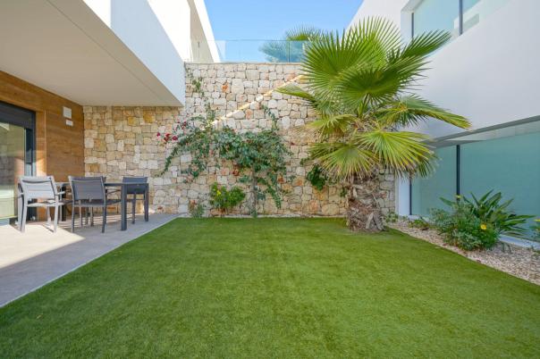 2 bed apartment in Benitachell