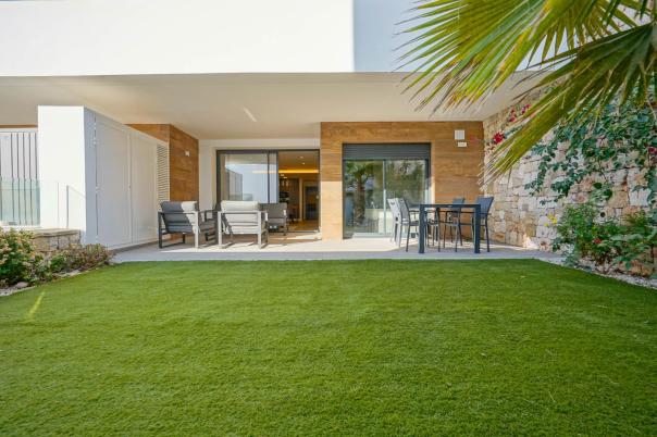 2 bed apartment in Benitachell