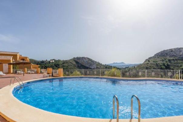 2 bed apartment in Benitachell