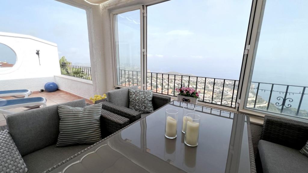 2 bed apartment/flat in Benitachell