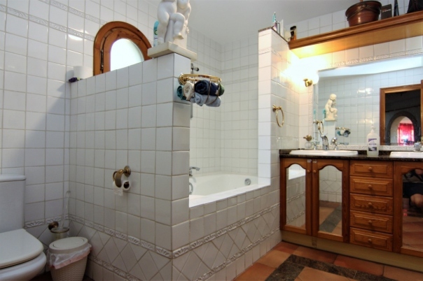 8 bed villa in Benissa