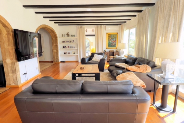 6 bed villa in Javea