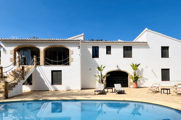6 bed villa in Javea