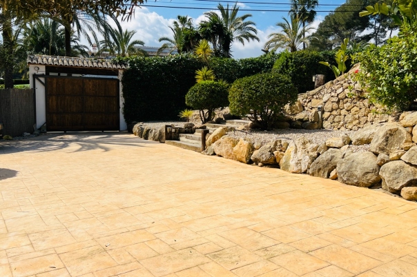 6 bed villa in Javea