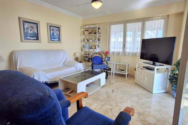 2 bed apartment in Alicante/Alacant