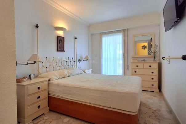 2 bed apartment in Alicante/Alacant