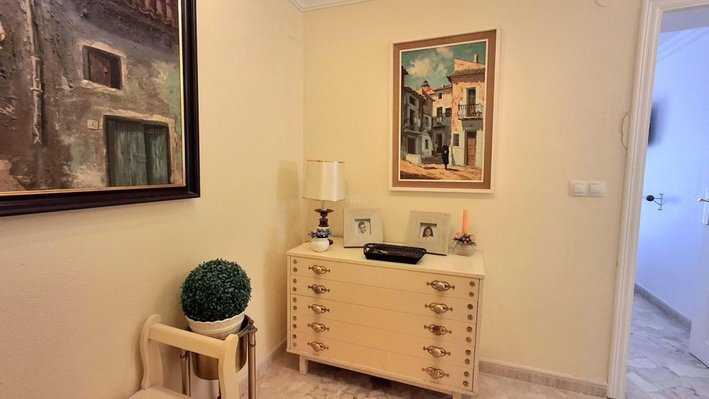 2 bed apartment in Alicante/Alacant
