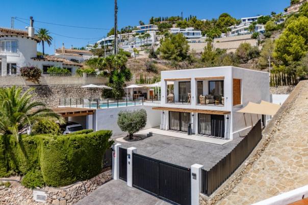 4 bed villa in Benissa
