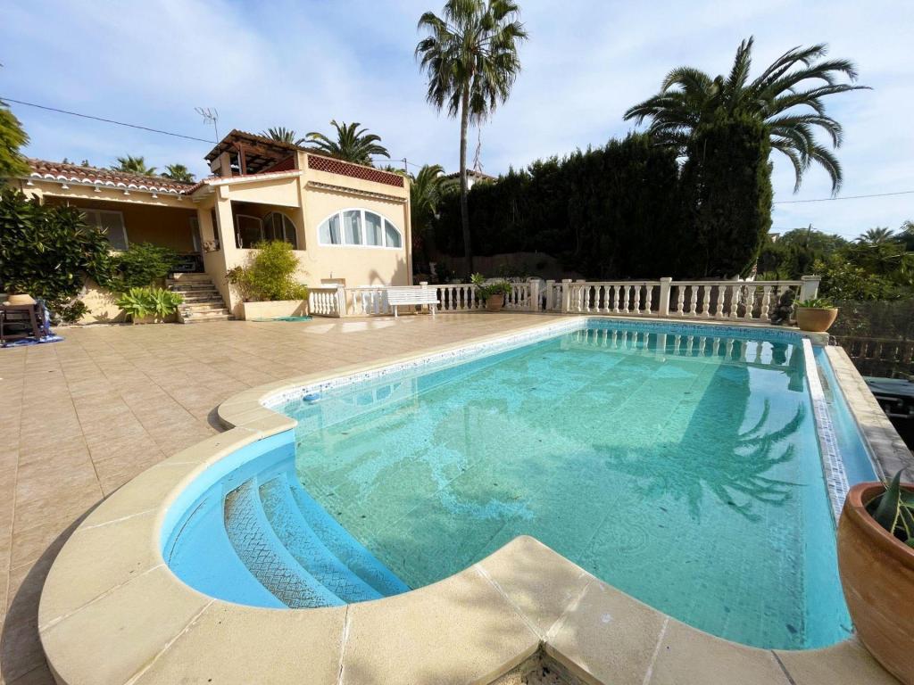 4 bed casa / chalet in Benissa