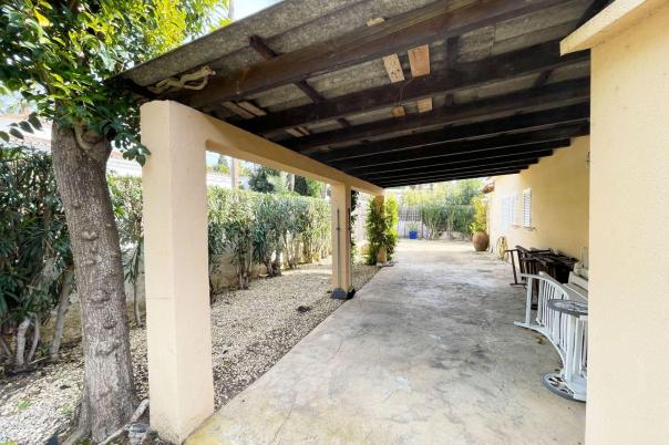 4 bed casa / chalet in Benissa