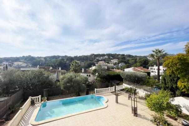 4 bed casa / chalet in Benissa