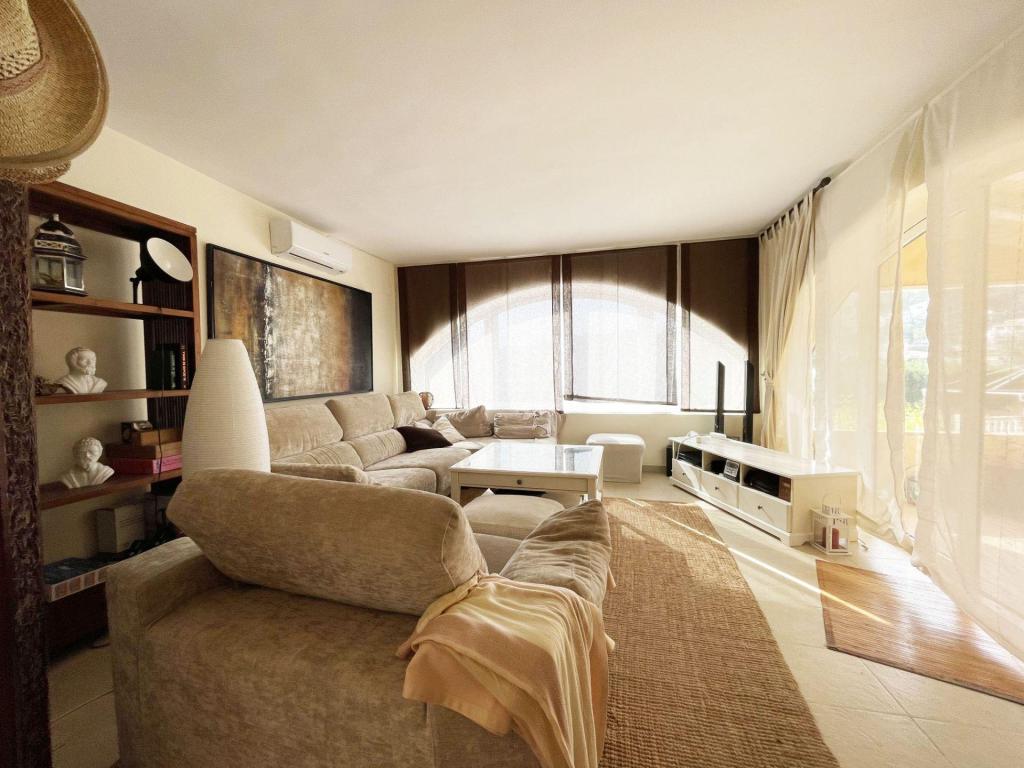 4 bed casa / chalet in Benissa