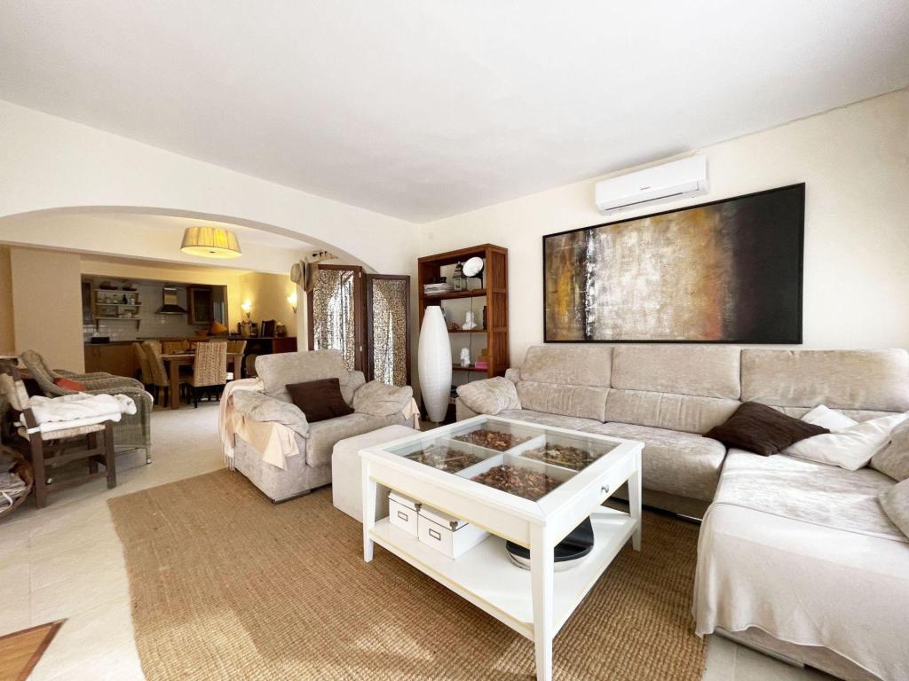 4 bed casa / chalet in Benissa