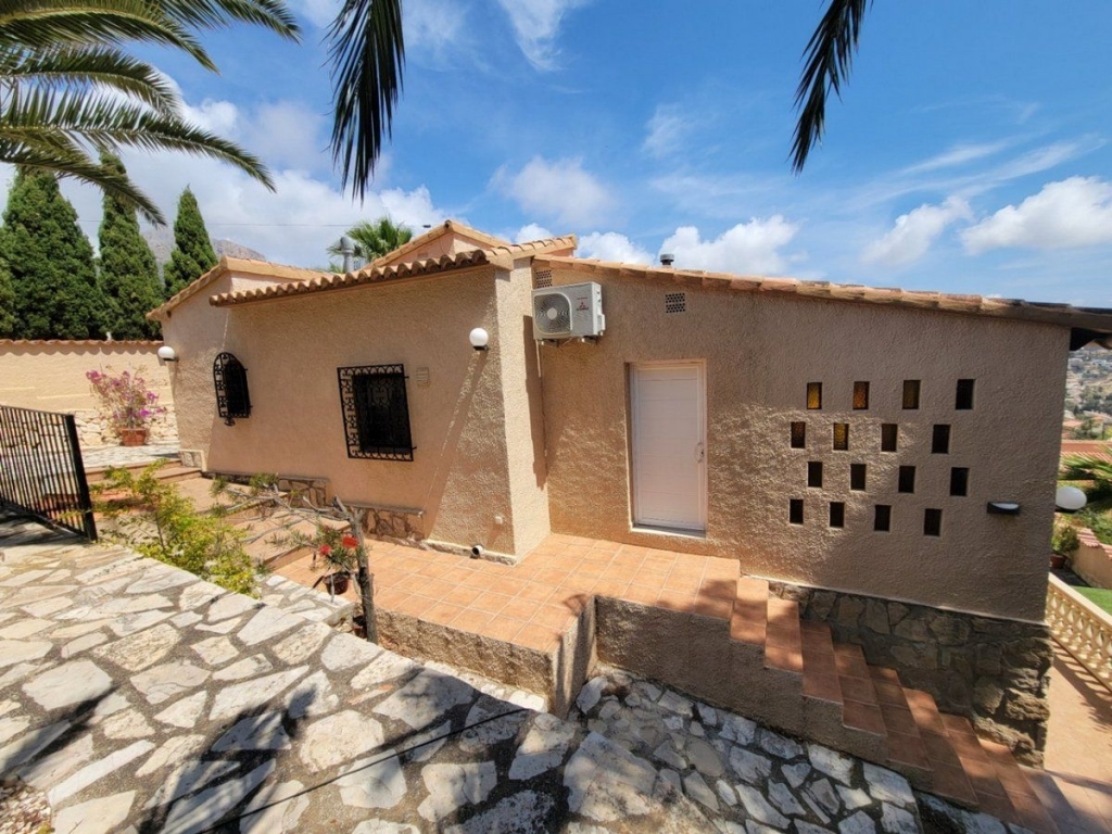 4 bed casa / chalet in Calpe / Calp