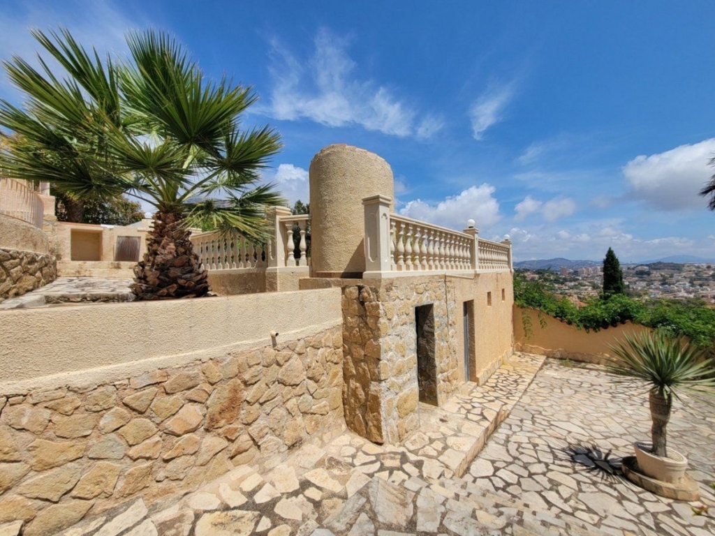 4 bed casa / chalet in Calpe / Calp