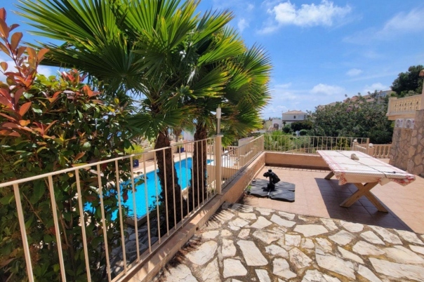 4 bed casa / chalet in Calpe / Calp