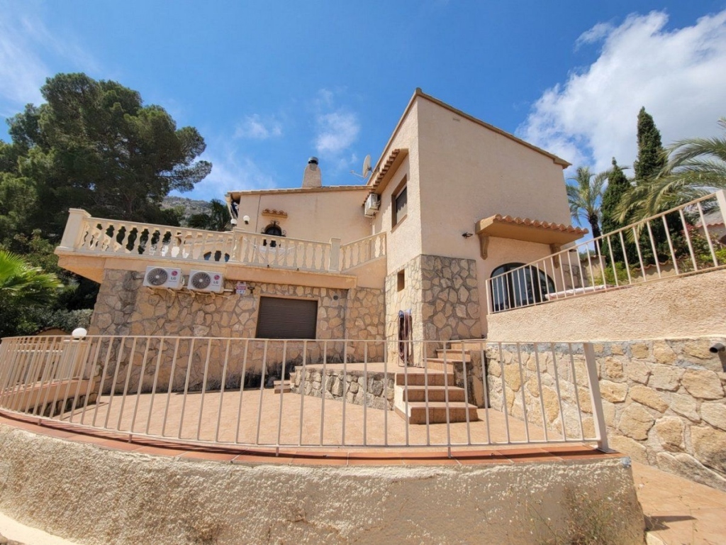 4 bed casa / chalet in Calpe / Calp