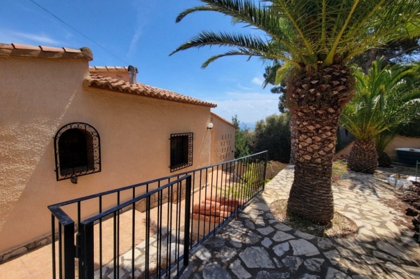 4 bed casa / chalet in Calpe / Calp