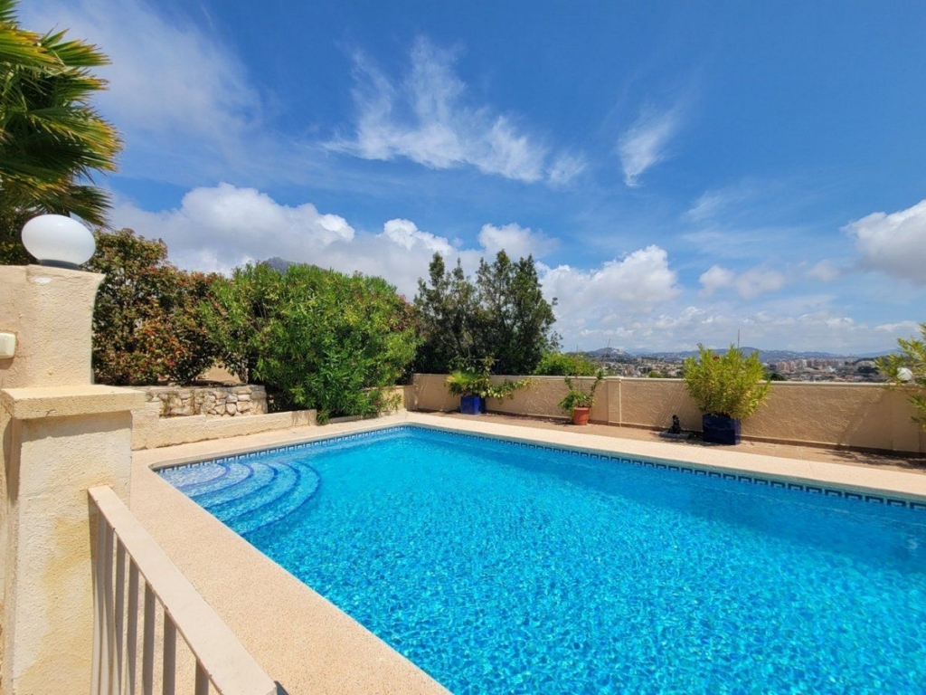4 bed casa / chalet in Calpe / Calp