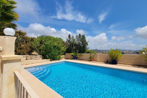 4 bed casa / chalet in Calpe / Calp