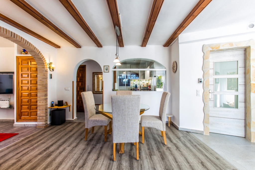 5 bed villa in Benissa