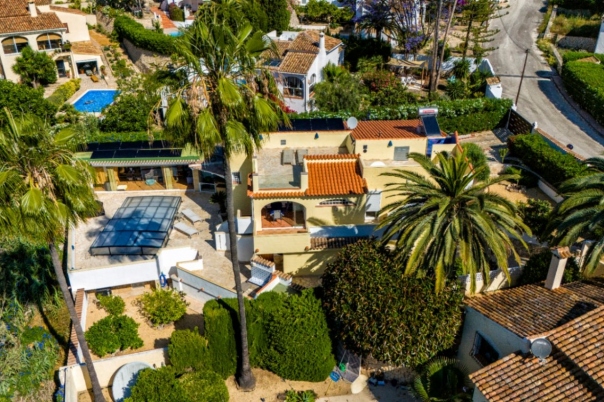 5 bed villa in Benissa