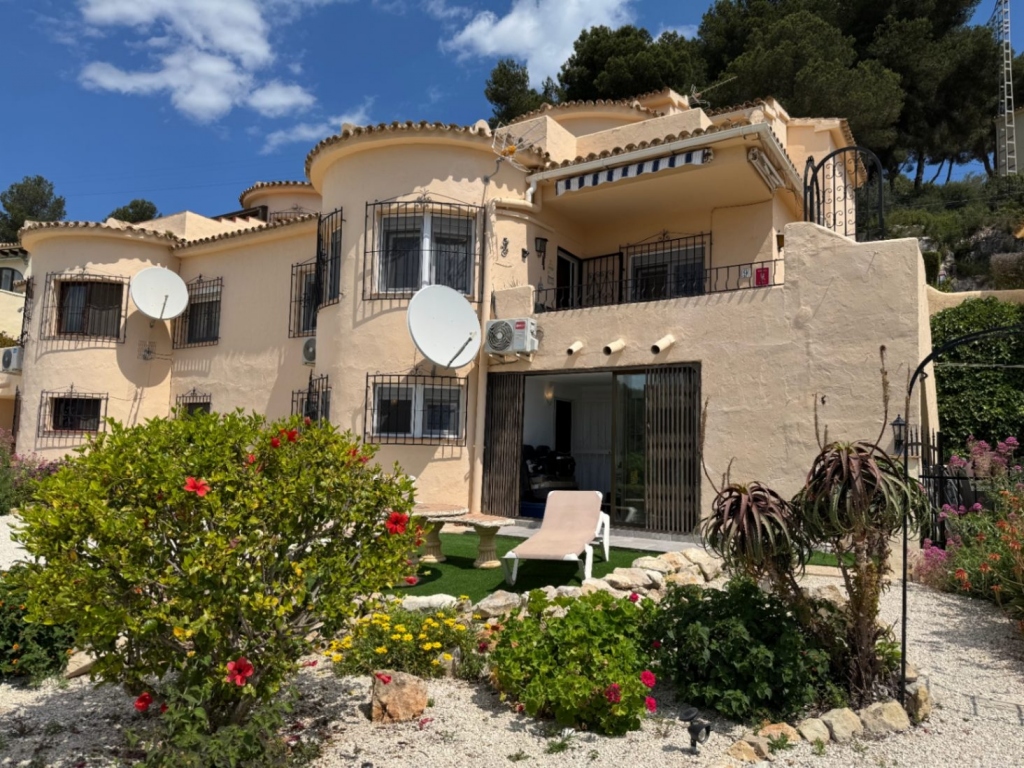 3 bed apartment in Teulada