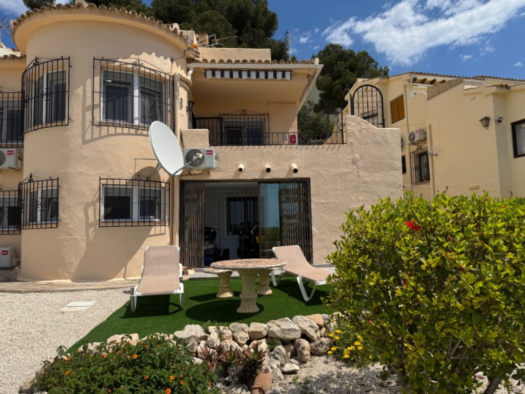 3 bed apartment in Teulada