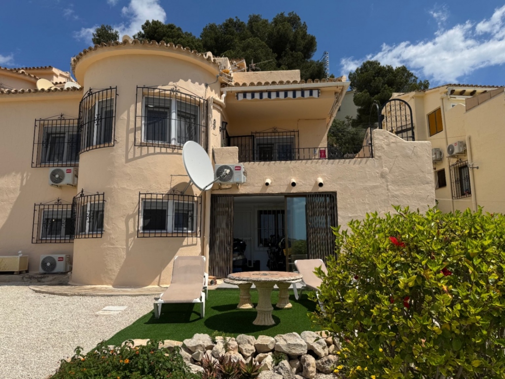 3 bed apartment in Teulada
