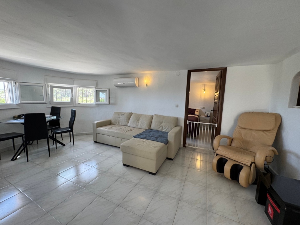 3 bed apartment in Teulada