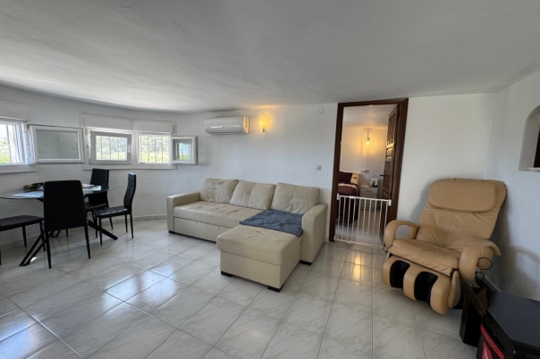 3 bed apartment in Teulada