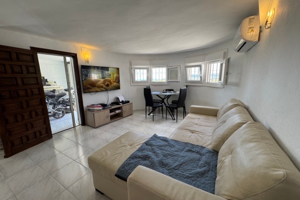 3 bed apartment in Teulada