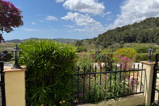 3 bed apartment in Teulada