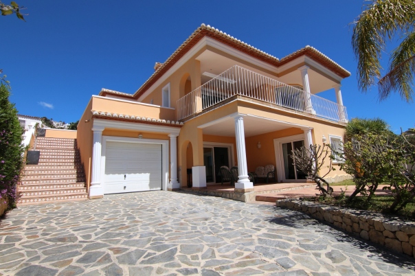 4 bed villa in Moraira