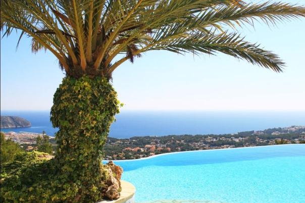 4 bed villa in Moraira